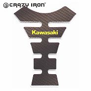 фото Наклейка на бак CRAZY IRON, KAWASAKI GREEN, текстура карбона  cipr1005