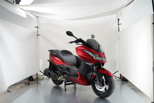 Скутер Vento Z1 - 300cc (replica Kawasaki J300) J1-White , фото 10 фото Скутер Vento Z1 - 300cc (replica Kawasaki J300) J1-White , , , фото 10
