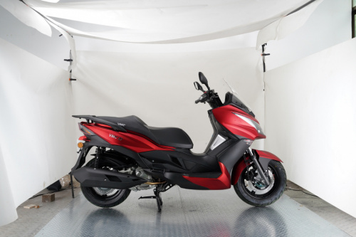 Скутер Vento Z1 - 300cc (replica Kawasaki J300) J1-White , фото 8 фото Скутер Vento Z1 - 300cc (replica Kawasaki J300) J1-White , , , фото 8