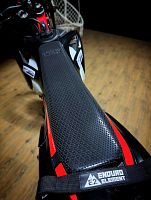 фото Чехол сиденья EnduroElement Серый  E2-SC-G