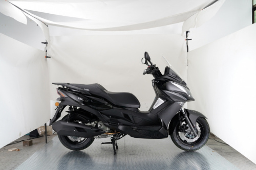 Скутер Vento Z1 - 300cc (replica Kawasaki J300) J1-White , фото 17 фото Скутер Vento Z1 - 300cc (replica Kawasaki J300) J1-White , , , фото 17