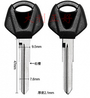 фото Болванка ключа YAMAHA, цвет черный, правый, длинна 47мм (019)  key-yamaha-blk-2r-47