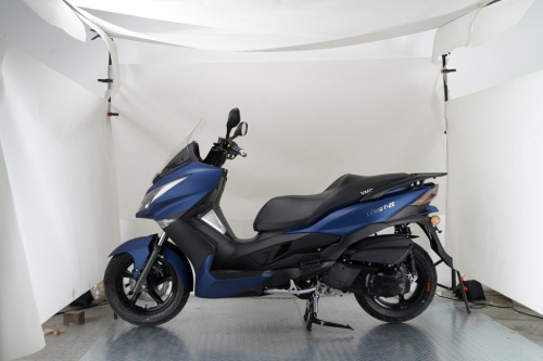 Скутер Vento Z1 - 300cc (replica Kawasaki J300) J1-White , фото 9 фото Скутер Vento Z1 - 300cc (replica Kawasaki J300) J1-White , , , фото 9
