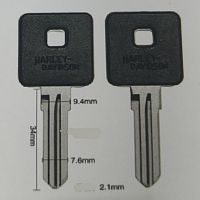 фото Болванка ключа Harley-Davidson, цвет черный, правый, длинна: 34мм (06)  key-hd-bl-2r-34