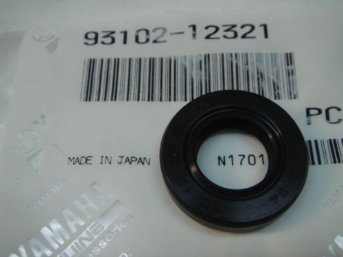 Сальник Yamaha 93102-12321 93102-12321 , фото Сальник Yamaha 93102-12321 93102-12321 , , ,