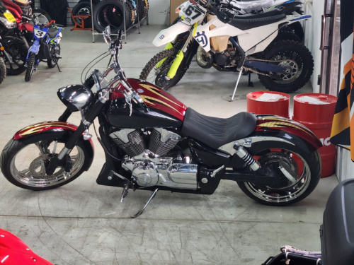 фото Мотоцикл Honda VTX 1300 Custom USA (2005г.)  ,  , ,  фото 2