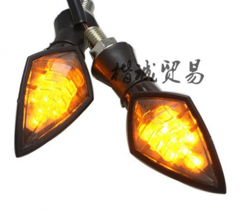 фото Поворотники светодиодные универсальные LED KC-1428  ,  , ,  фото 2