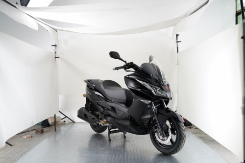 Скутер Vento Z1 - 300cc (replica Kawasaki J300) J1-White , фото 18 фото Скутер Vento Z1 - 300cc (replica Kawasaki J300) J1-White , , , фото 18