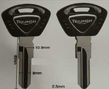 фото Болванка ключа TRIUMPH, цвет черный, правый, длинна: 40мм (01)  key-triumph-blk-r-40- v2